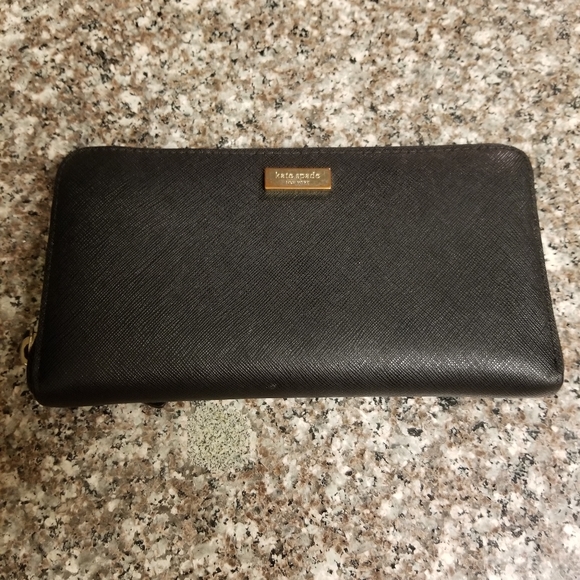 kate spade Handbags - Kate Spade Zip Around Black Wallet